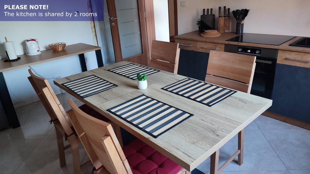 Amaryllis Residence, Apartment Diana & Deluxe Rooms With Shared Kitchen Veli Lošinj Eksteriør billede